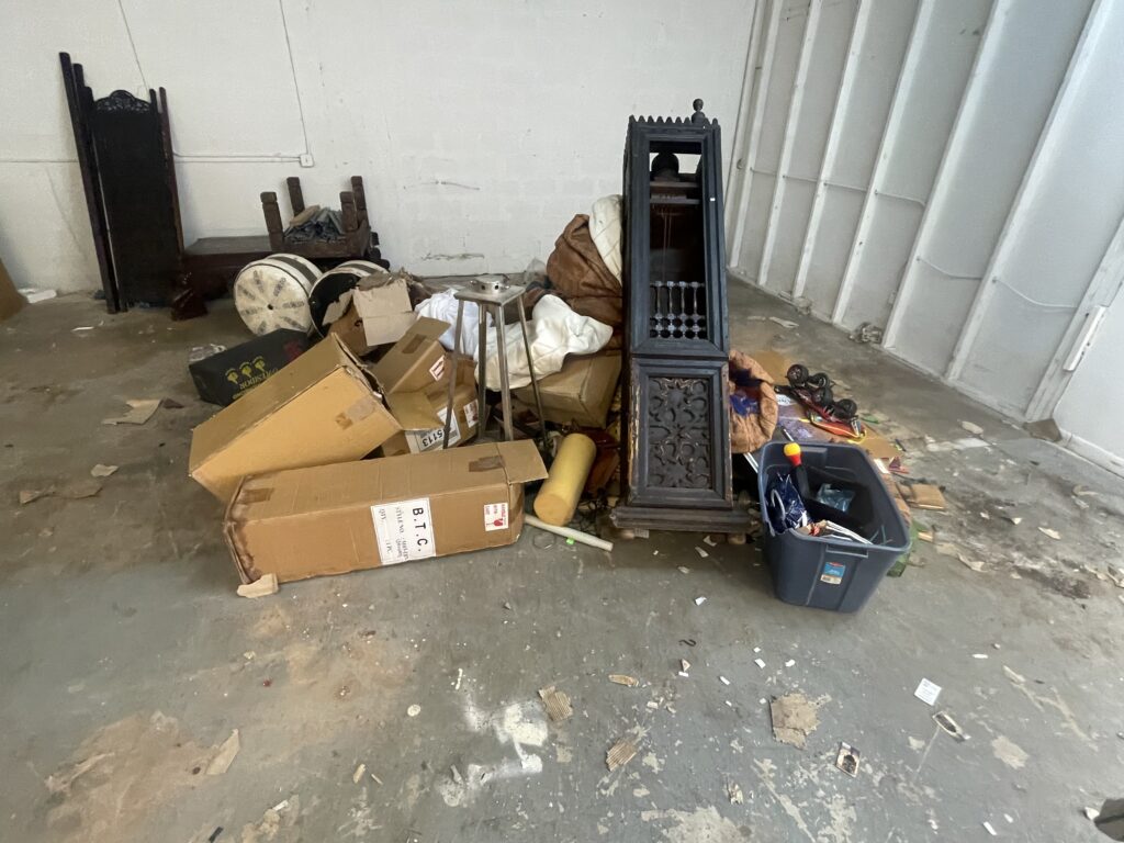 storage unit cleanout